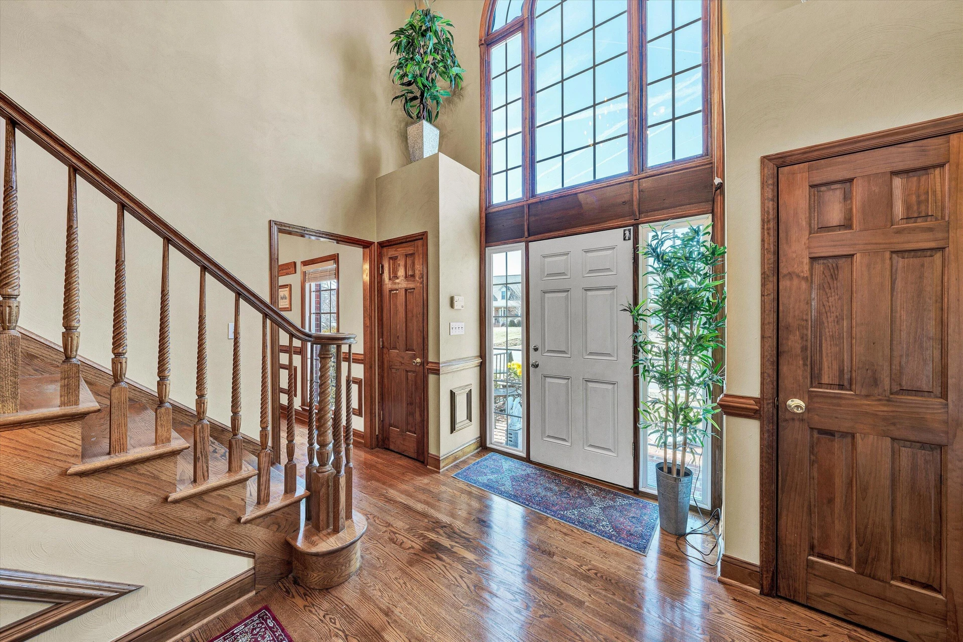 5018 Carter Grove LN - Photo 4