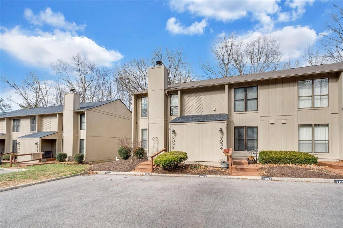 7022 Oak CT - Photo 36