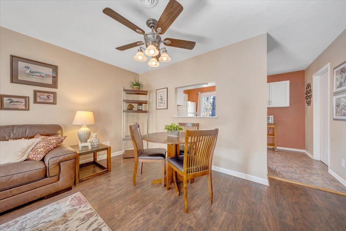7022 Oak CT - Photo 6