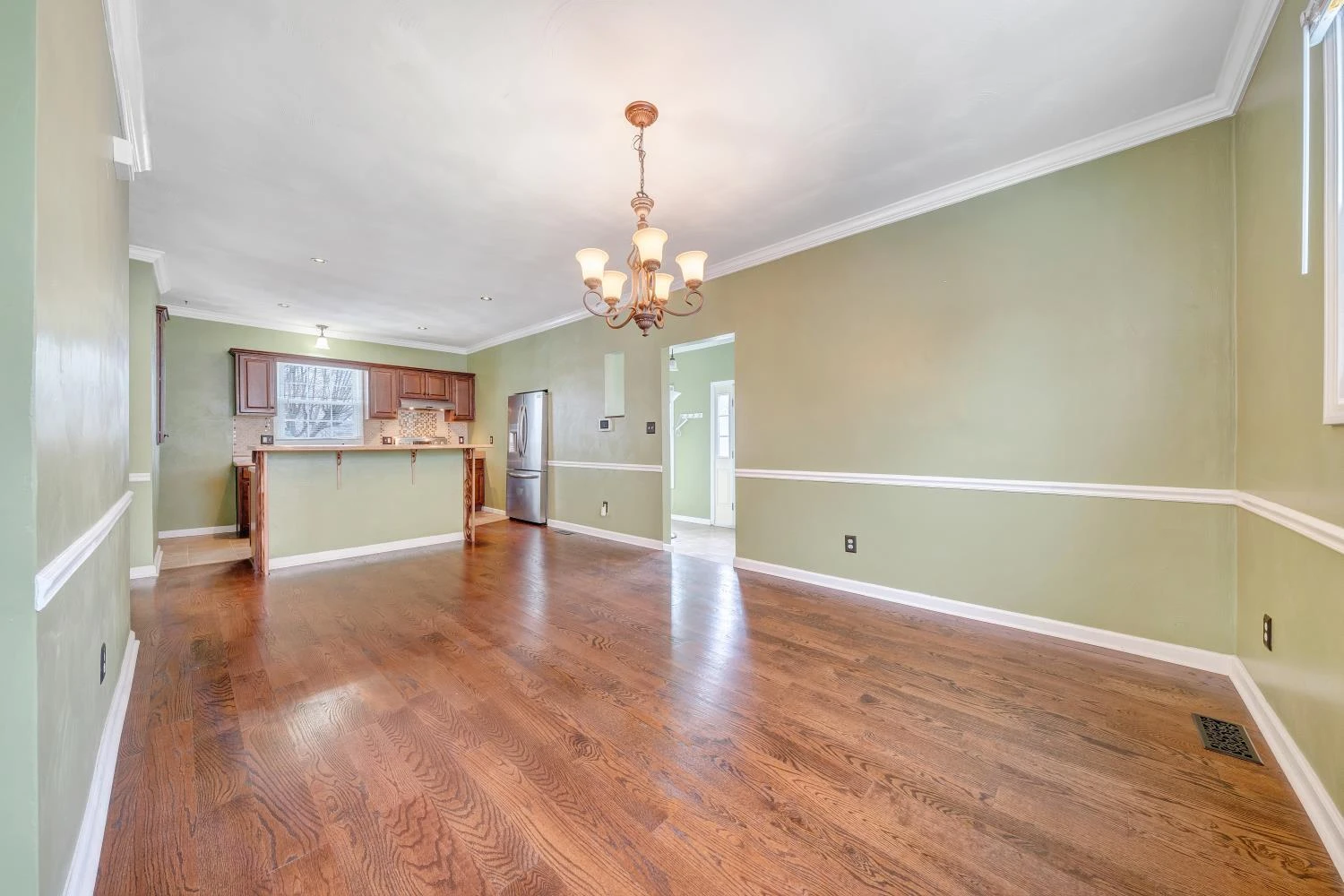 1502 Orange AVE NW - Photo 13