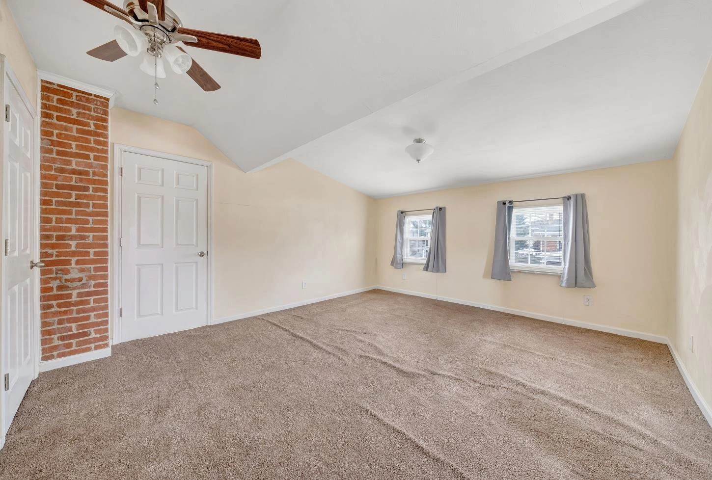 1502 Orange AVE NW - Photo 37