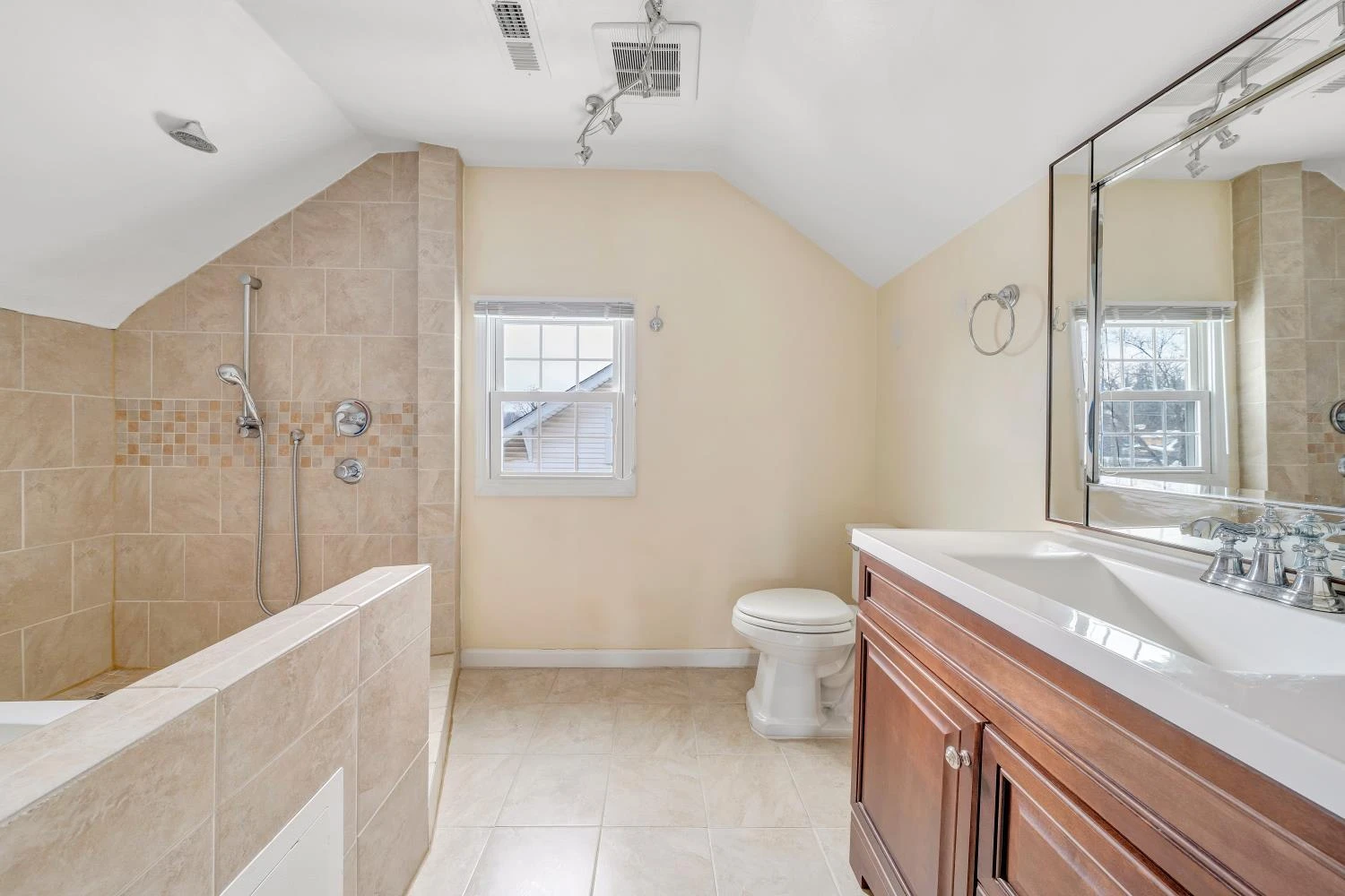 1502 Orange AVE NW - Photo 40