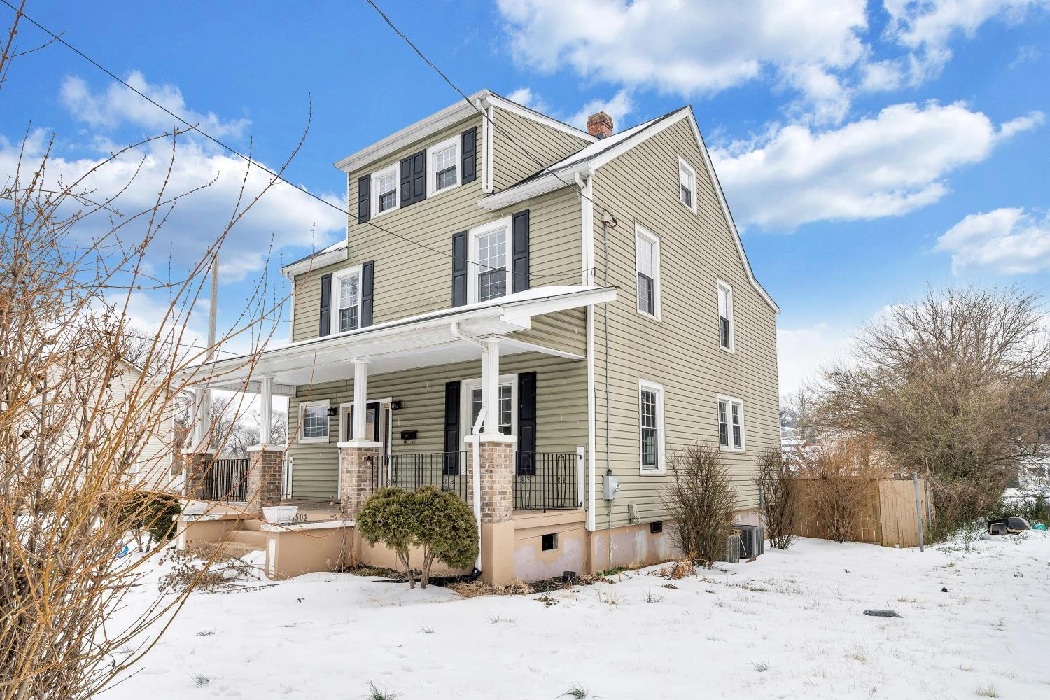 1502 Orange AVE NW - Photo 54
