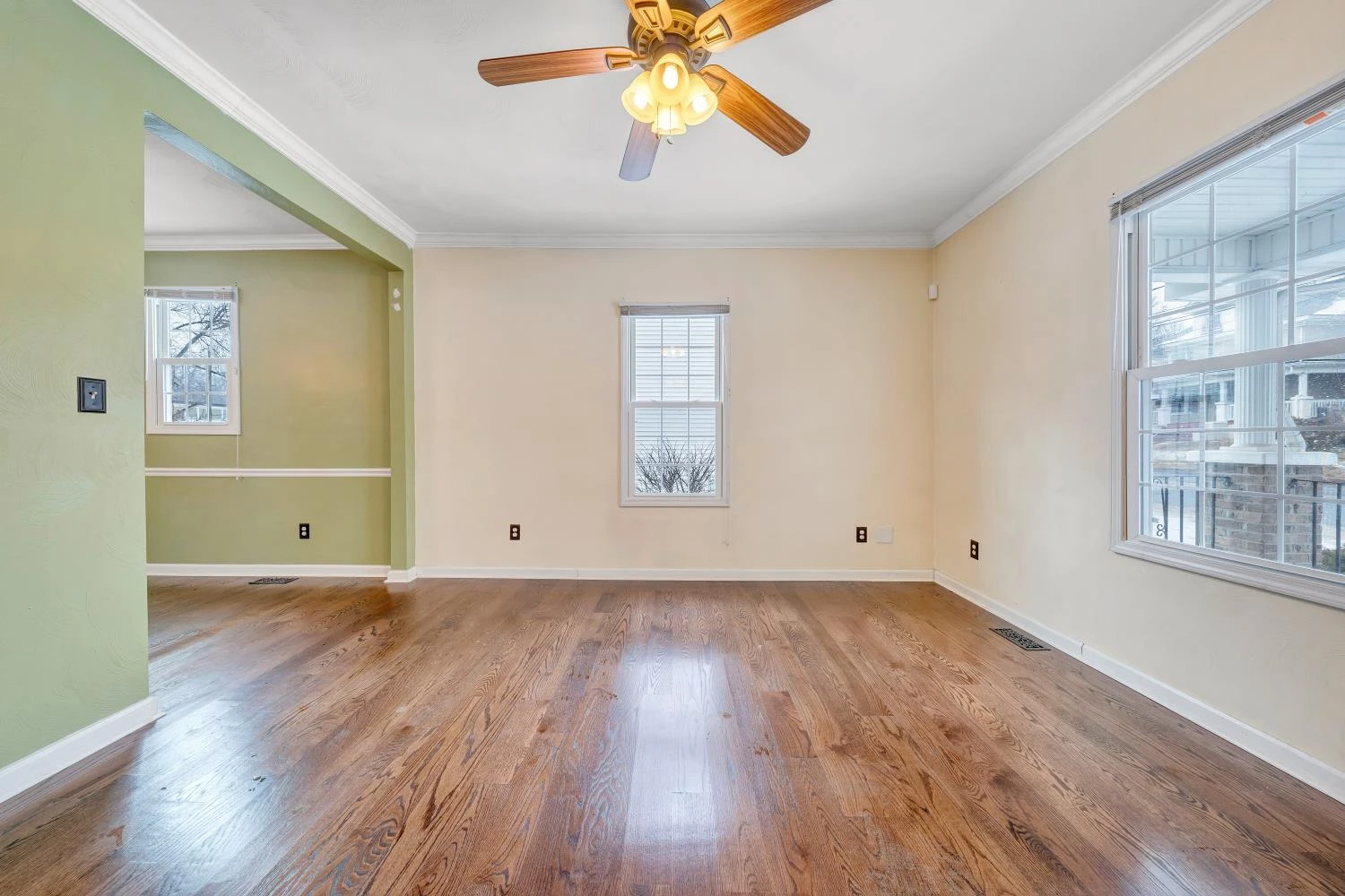 1502 Orange AVE NW - Photo 9