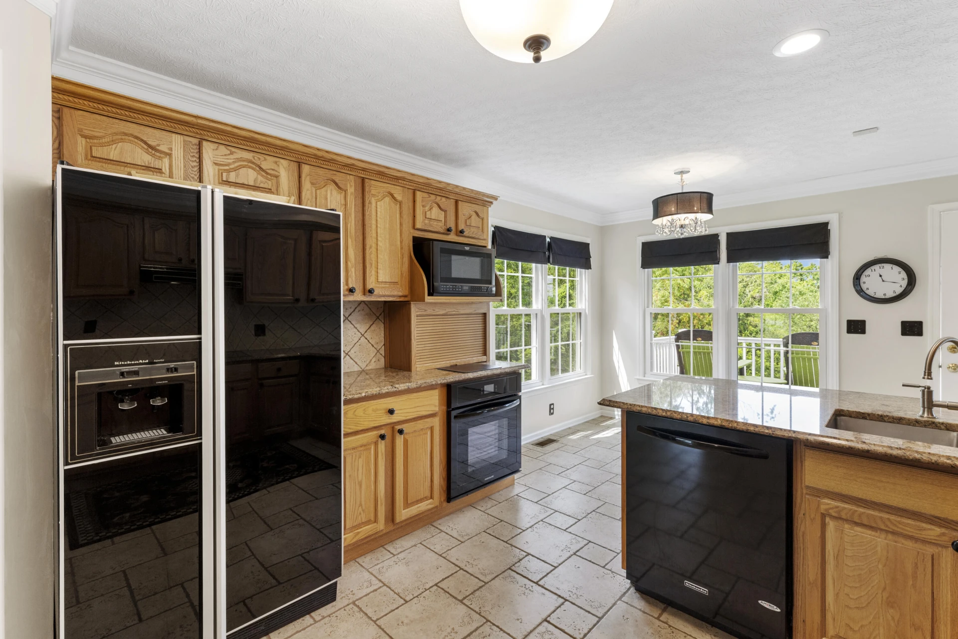 2285 Lubna DR - Photo 28