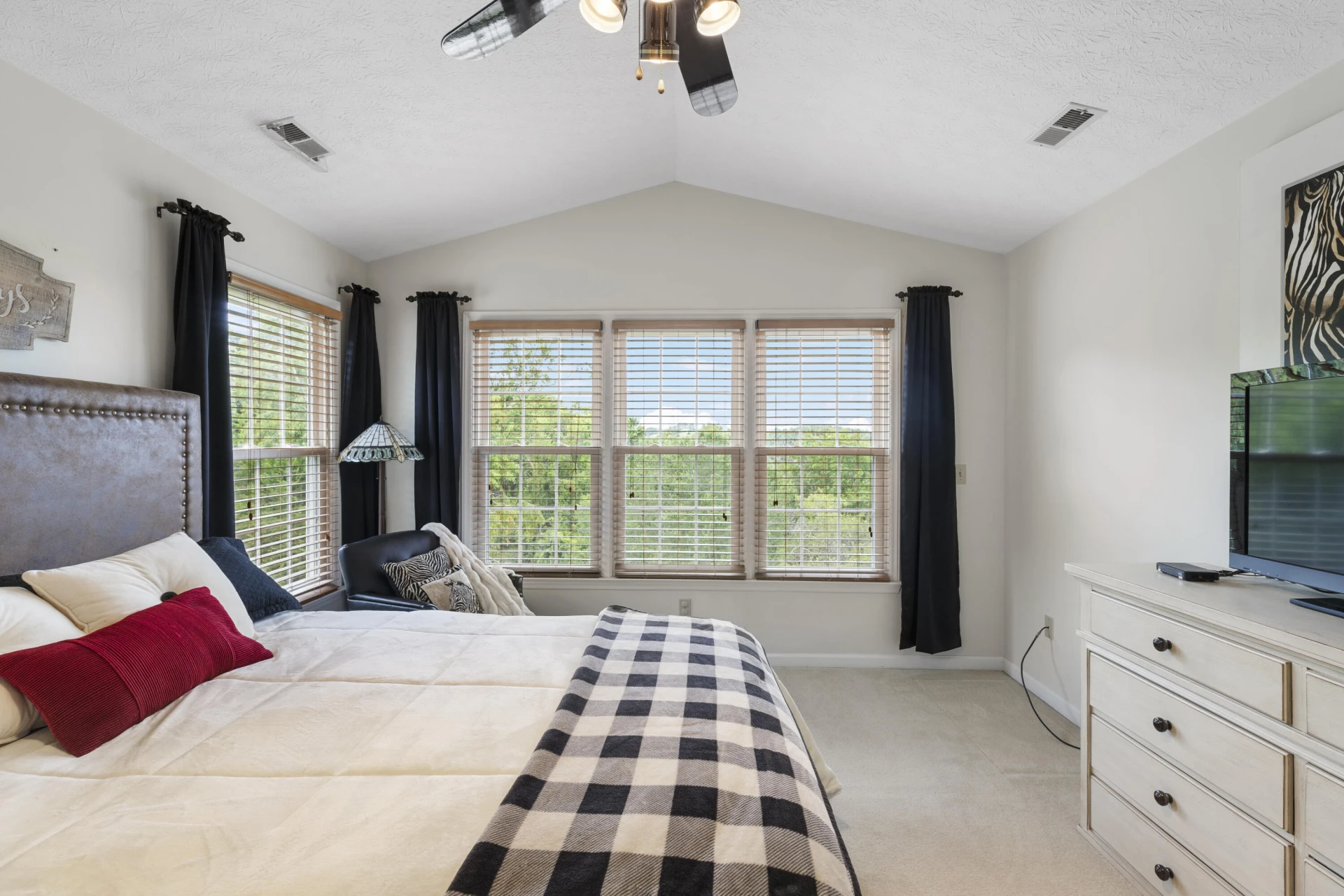 2285 Lubna DR - Photo 47