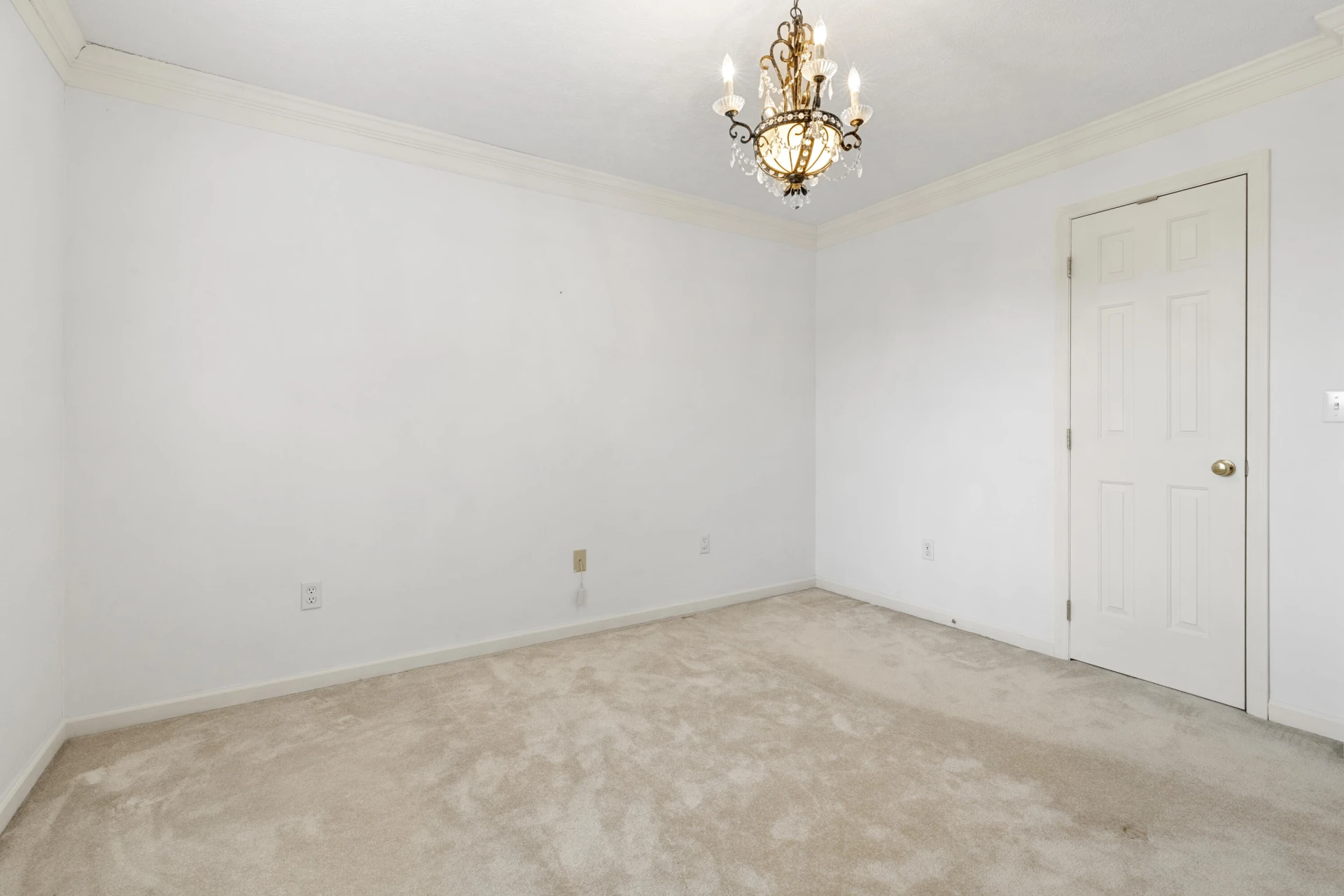 2285 Lubna DR - Photo 55