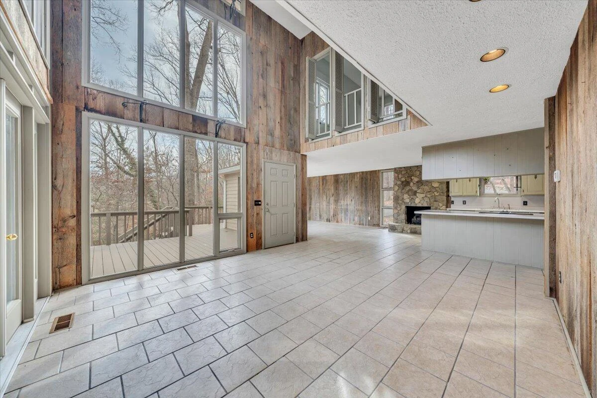 2768 Lake Retreat RD - Photo 34