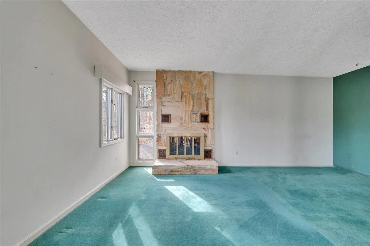 2768 Lake Retreat RD - Photo 40