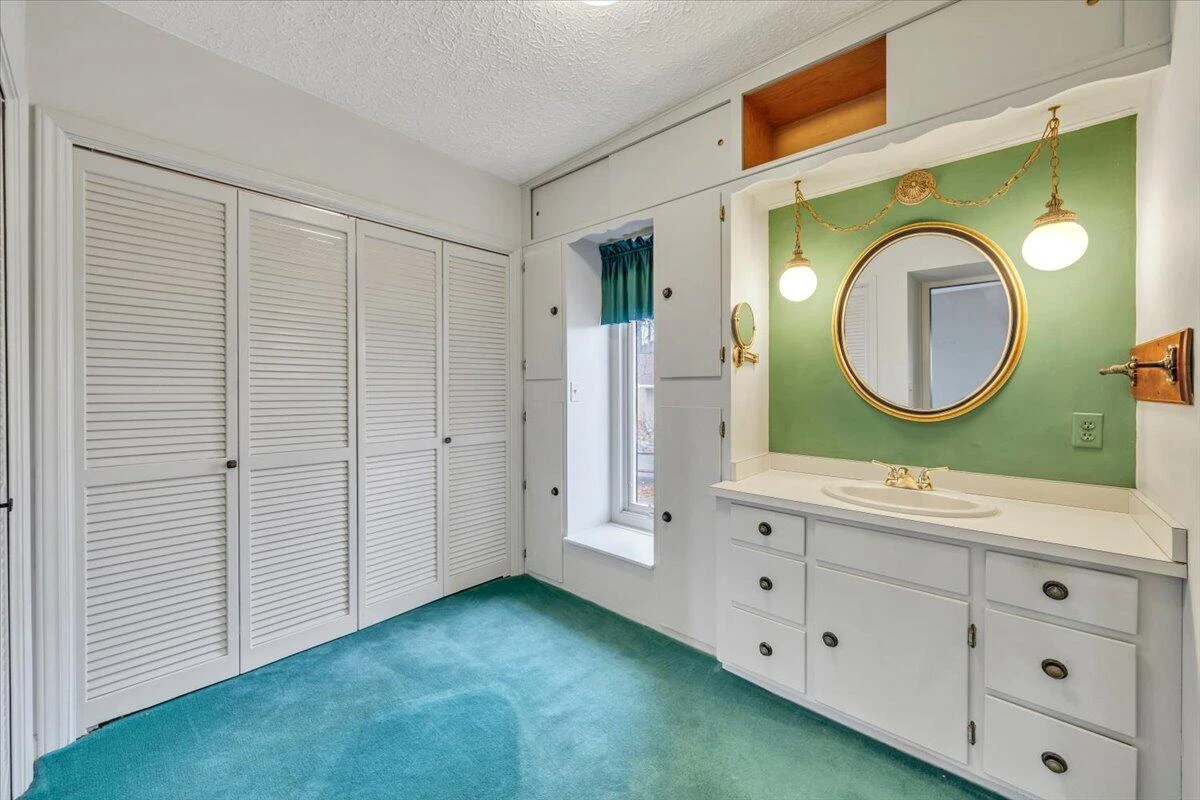 2768 Lake Retreat RD - Photo 45