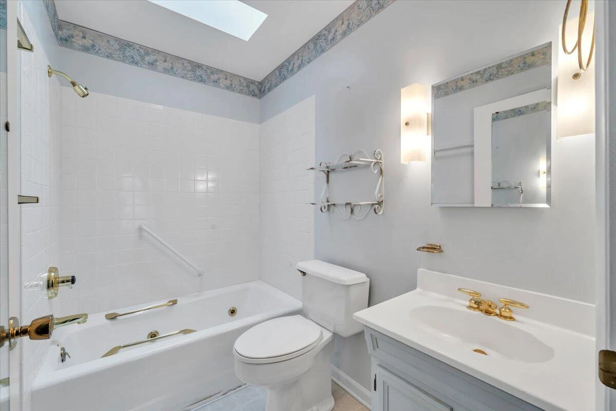2768 Lake Retreat RD - Photo 59