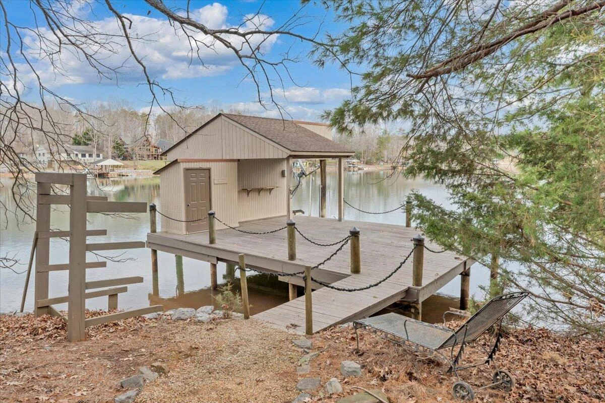 2768 Lake Retreat RD - Photo 69