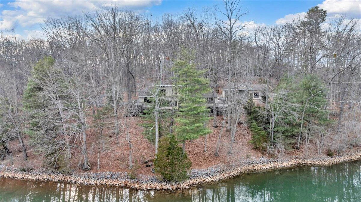 2768 Lake Retreat RD - Photo 87