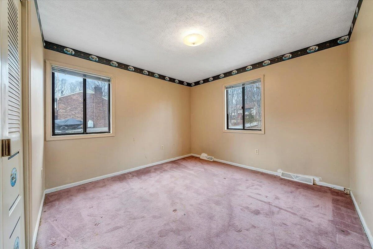307 Forest Dale DR - Photo 23