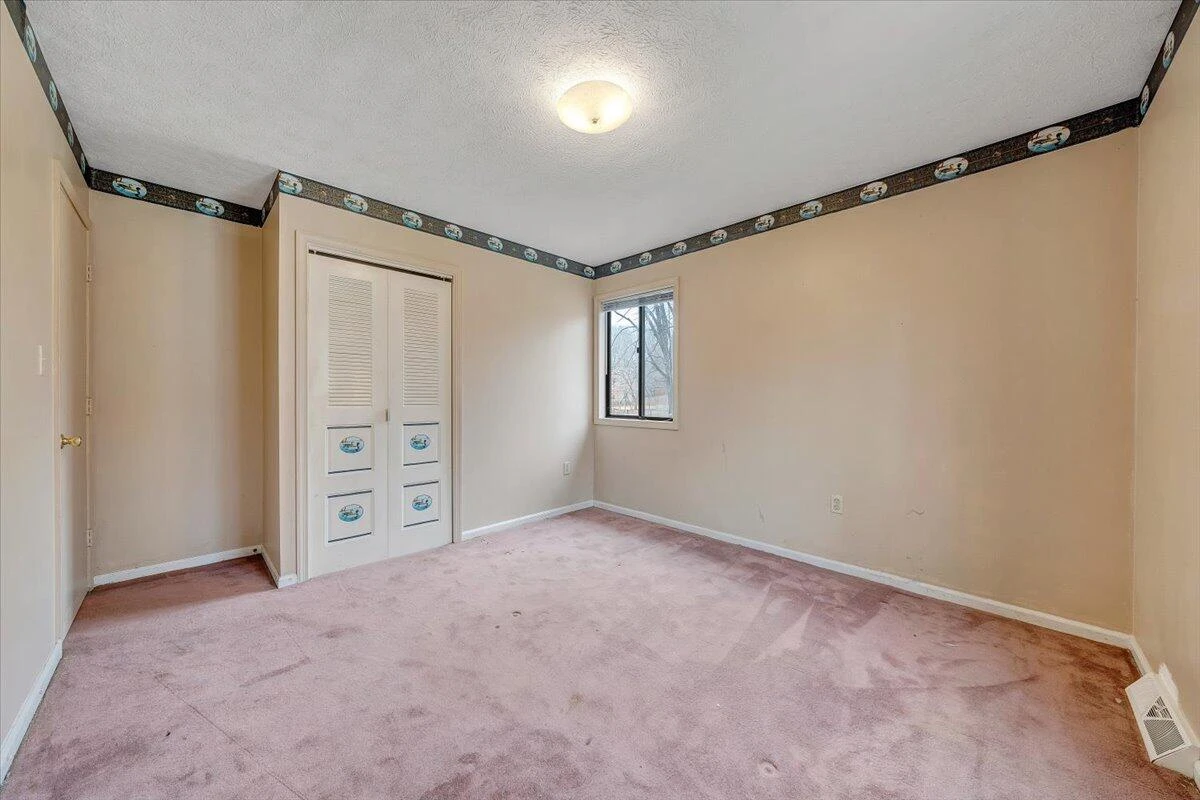 307 Forest Dale DR - Photo 24