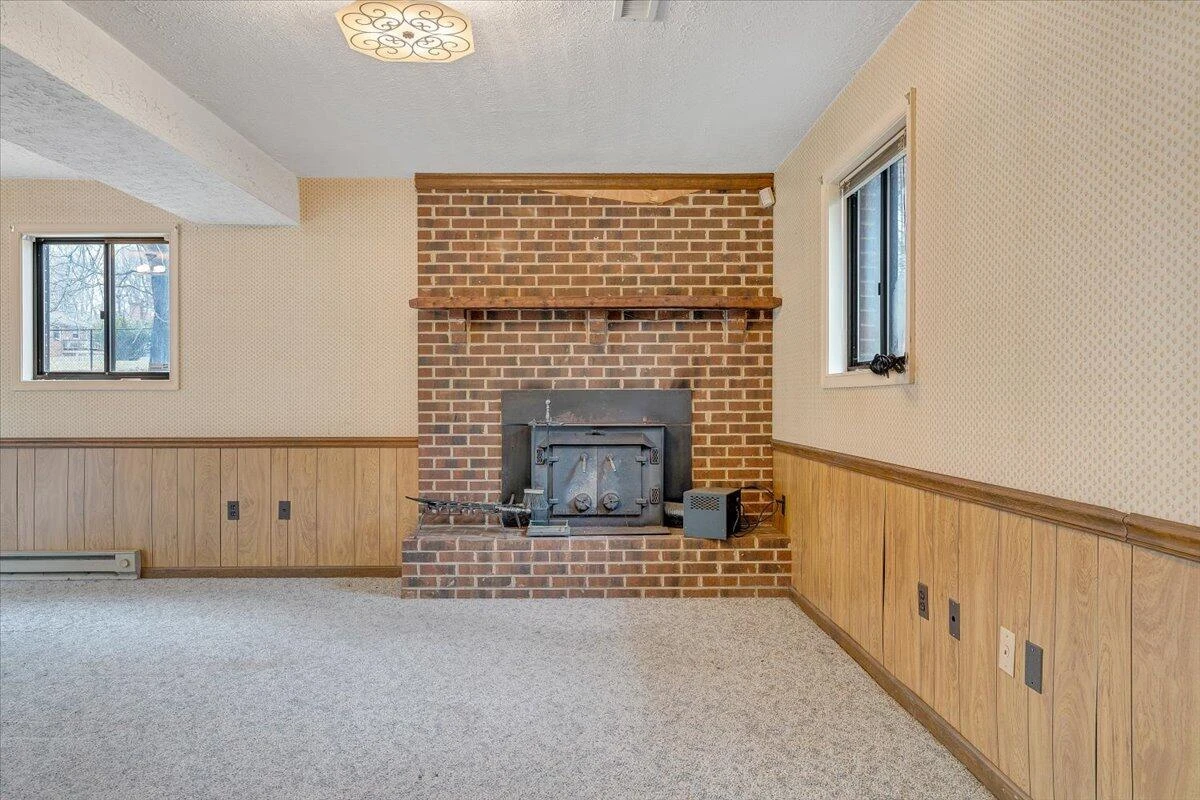 307 Forest Dale DR - Photo 32