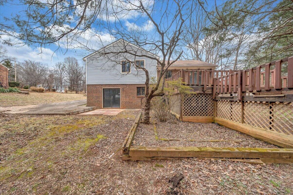 307 Forest Dale DR - Photo 44