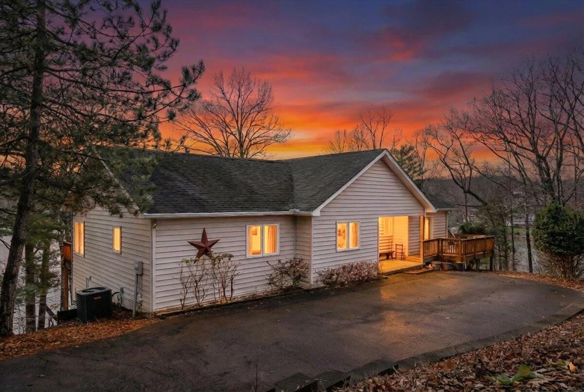 1429 Longview Estates DR - Photo 2