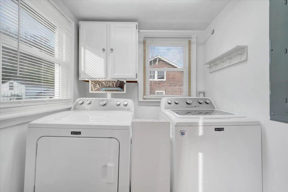 2721 Garden City BLVD SE - Photo 24