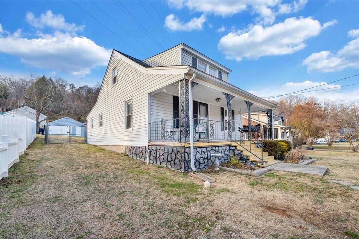 2721 Garden City BLVD SE - Photo 44