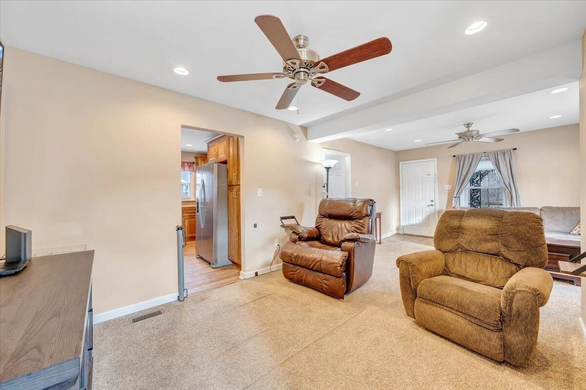 2721 Garden City BLVD SE - Photo 12