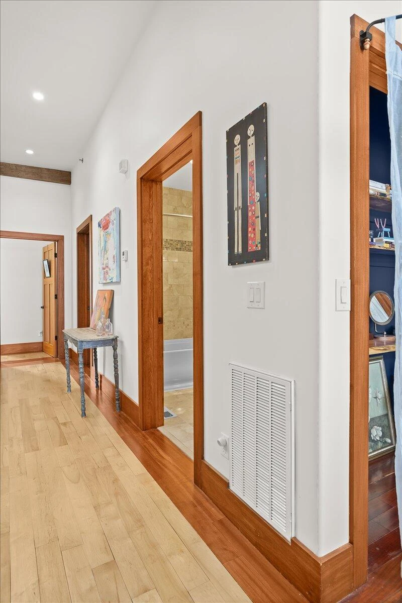 141 Norfolk AVE SW - Photo 22