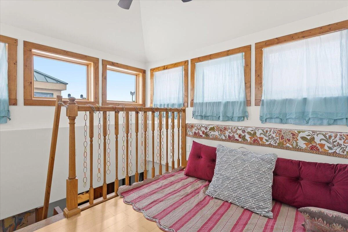 141 Norfolk AVE SW - Photo 28