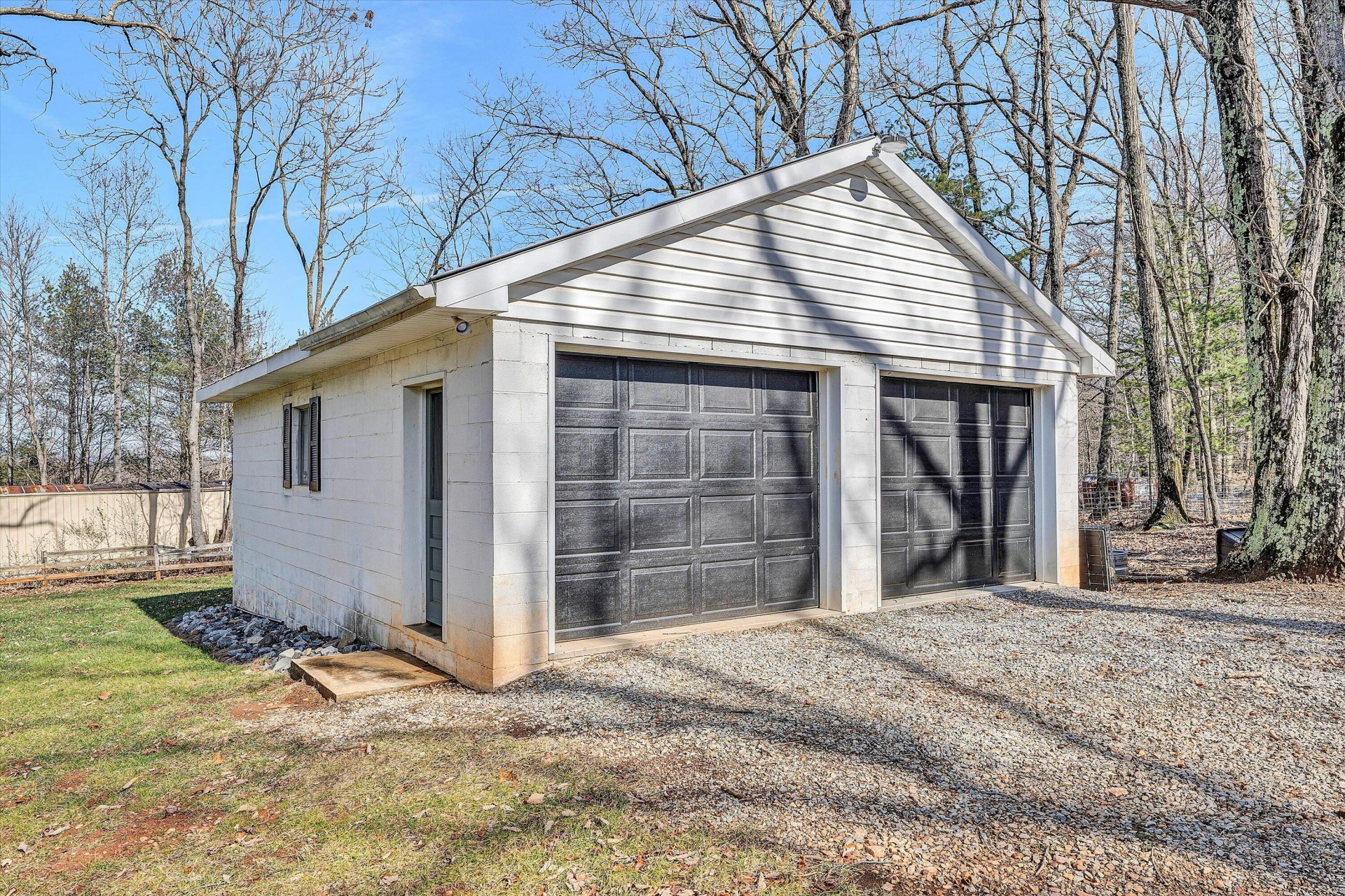 1990 Edwardsville RD - Photo 36