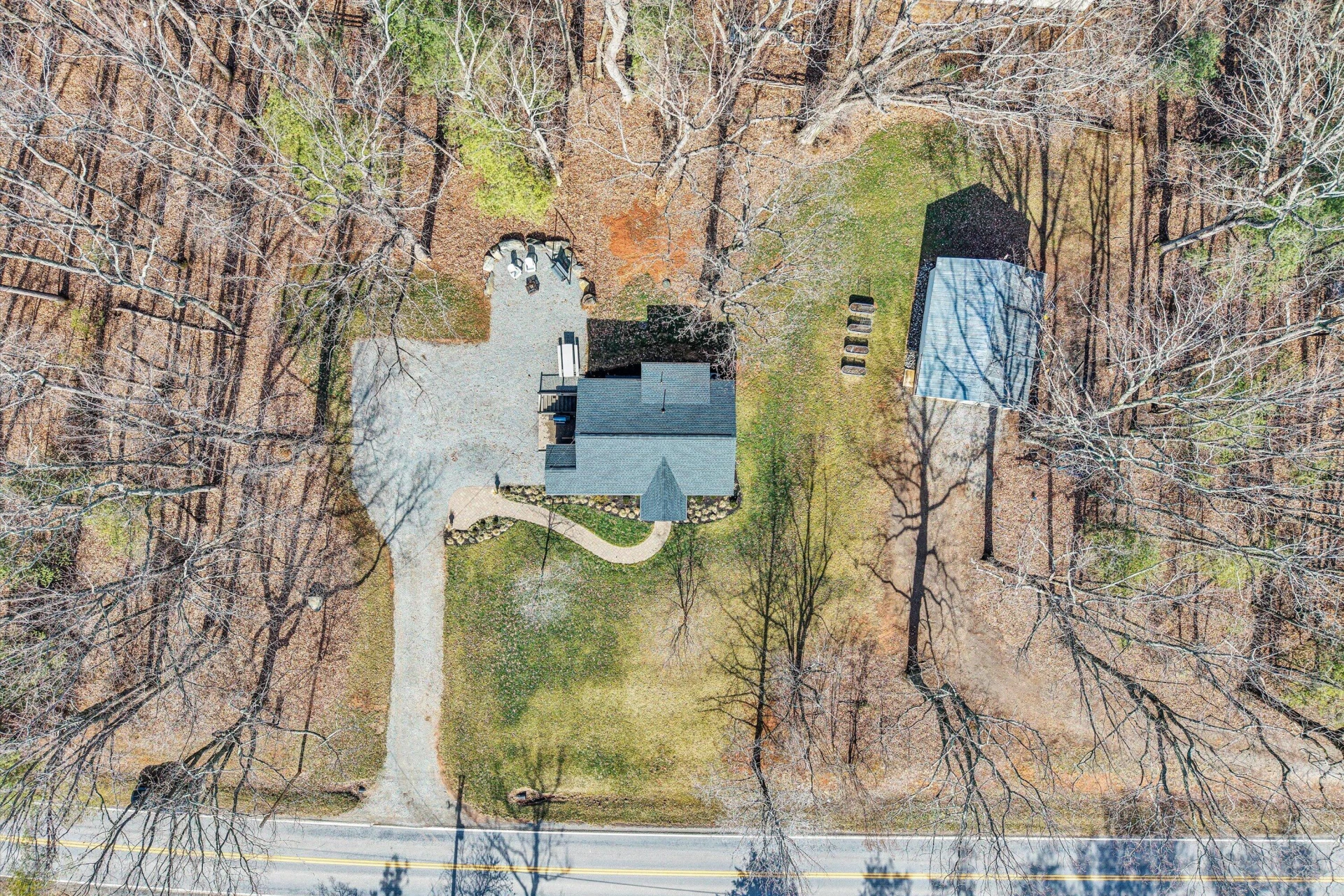 1990 Edwardsville RD - Photo 5