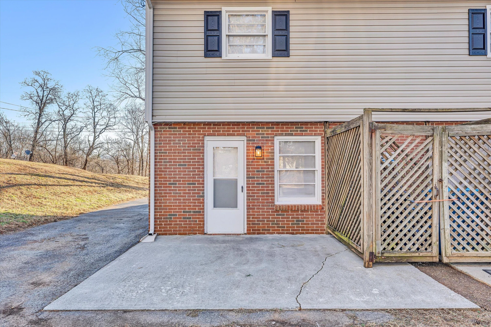 4524 Ohio ST NE #& 4528 - Photo 24