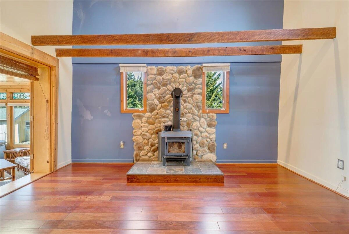 4007 Falling Creek RD - Photo 15