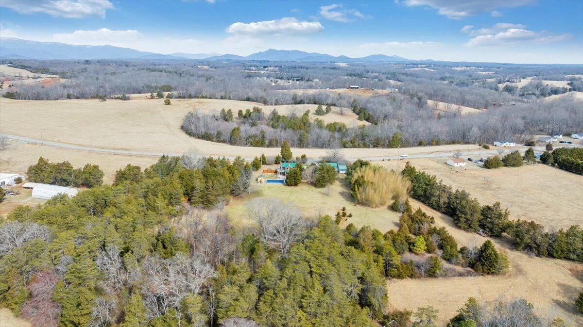 4007 Falling Creek RD - Photo 125
