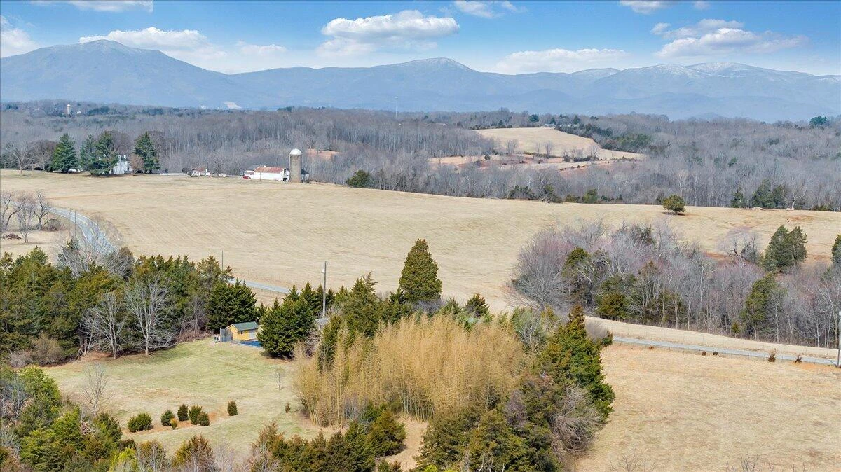 4007 Falling Creek RD - Photo 131