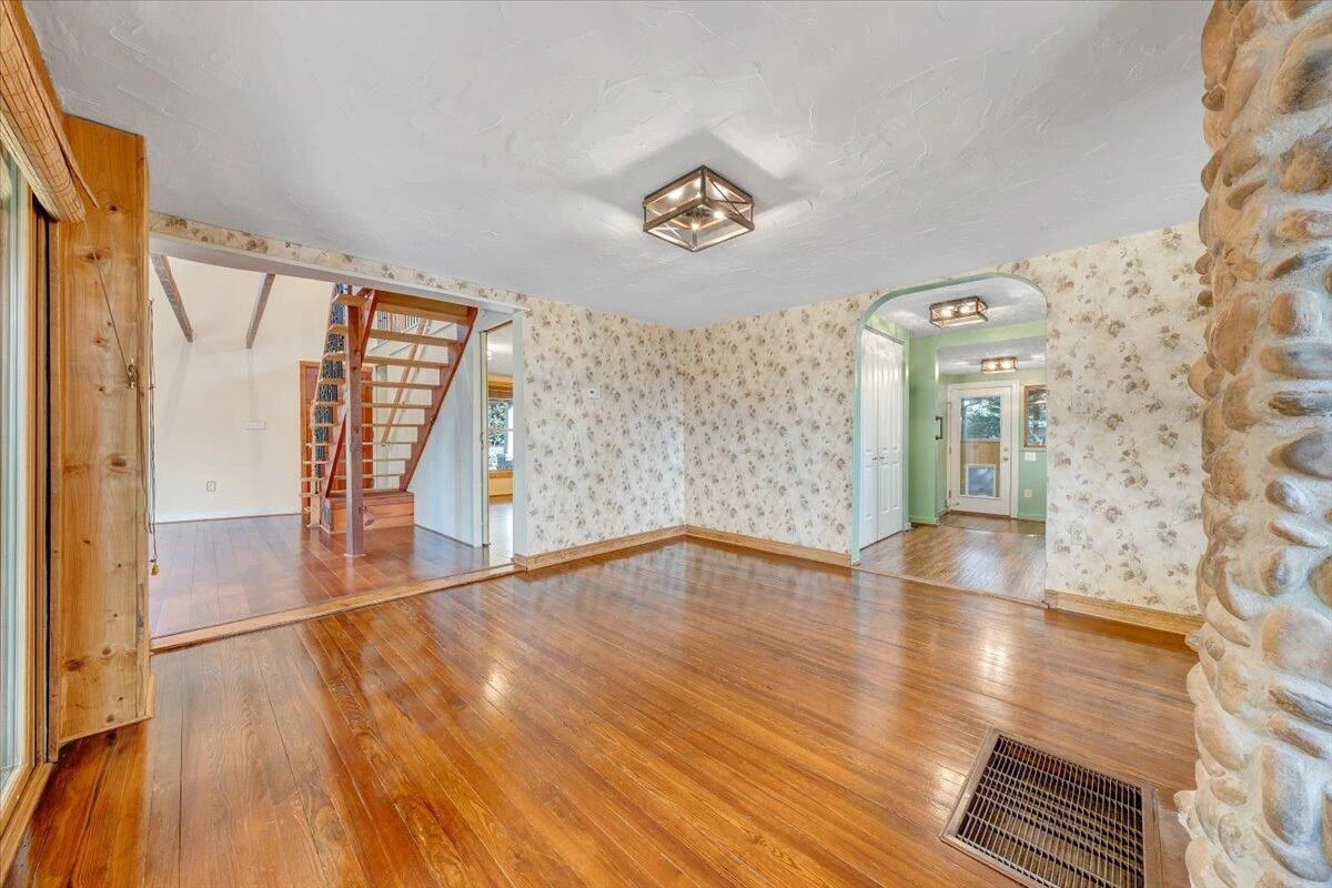 4007 Falling Creek RD - Photo 23