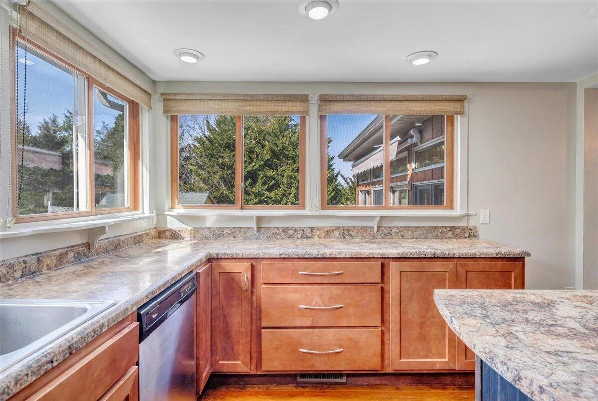 4007 Falling Creek RD - Photo 31