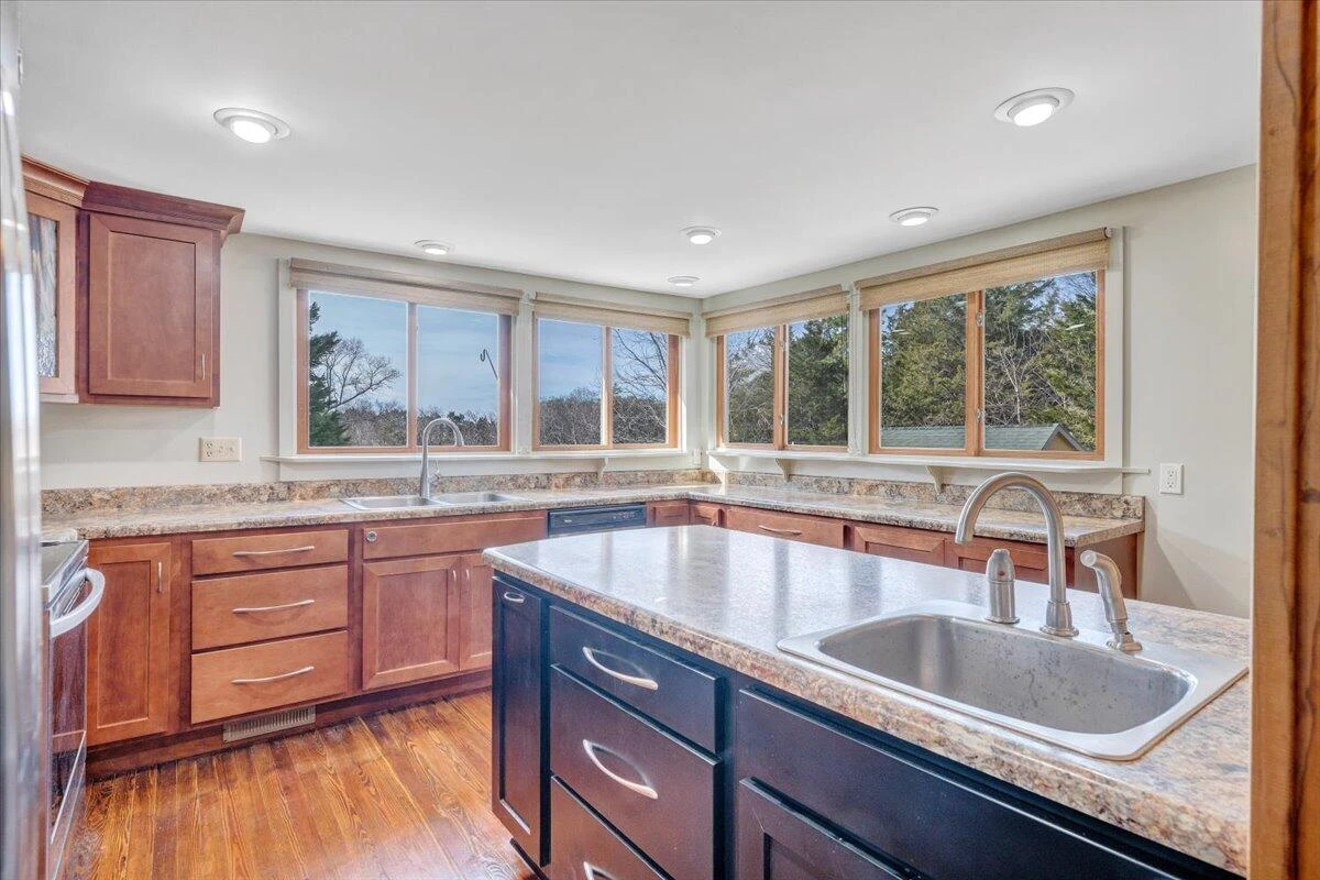 4007 Falling Creek RD - Photo 33
