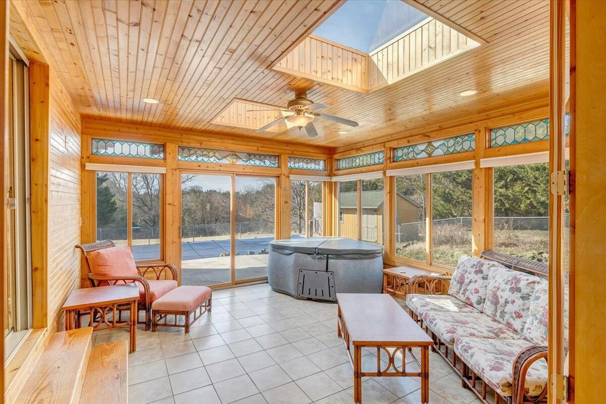 4007 Falling Creek RD - Photo 36