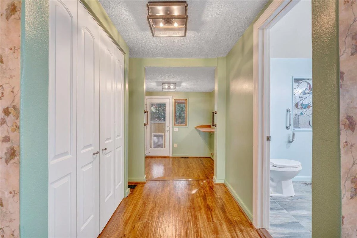 4007 Falling Creek RD - Photo 42