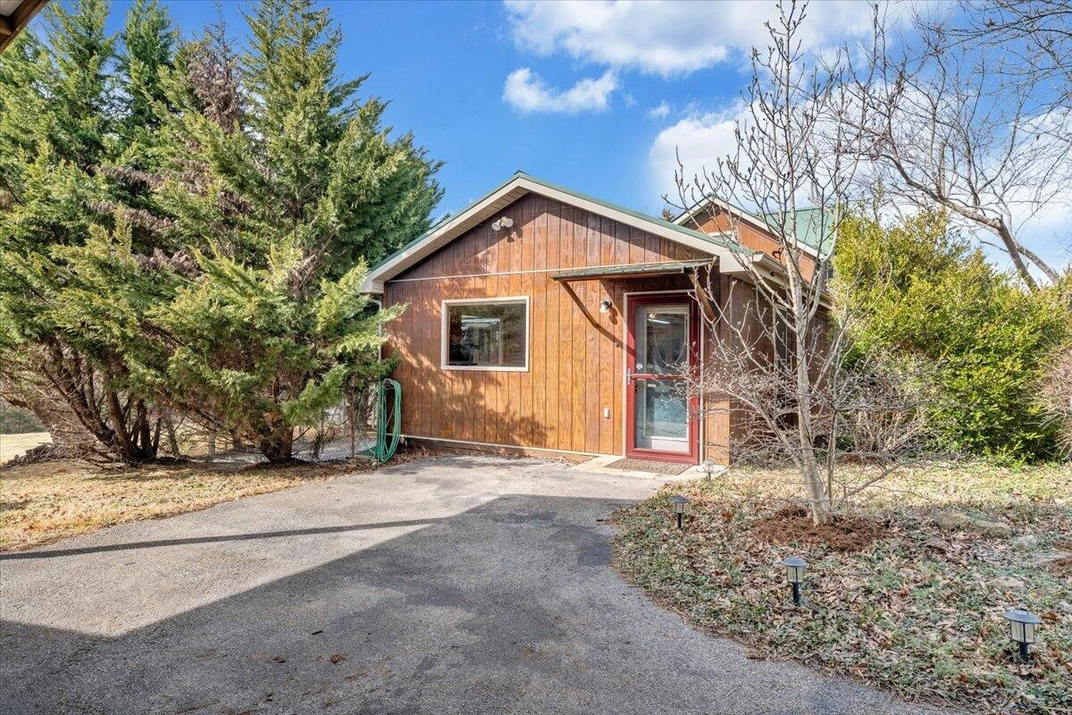 4007 Falling Creek RD - Photo 87