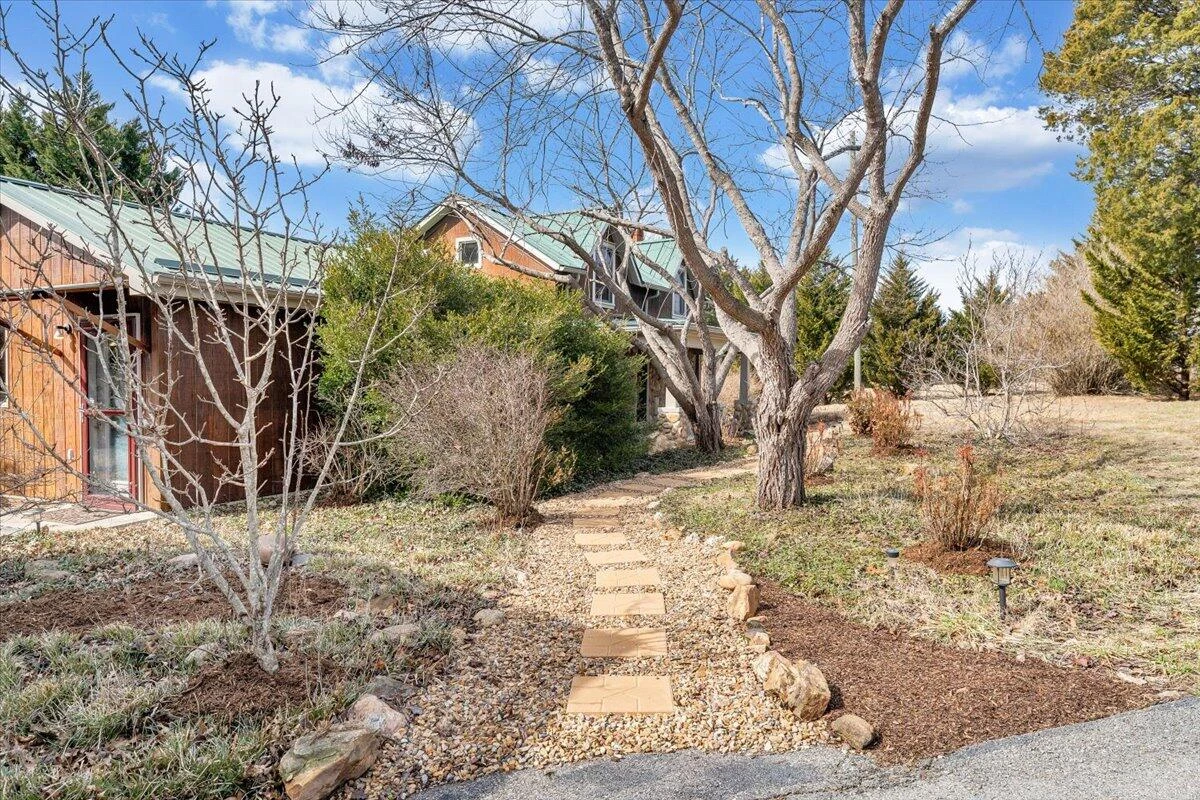 4007 Falling Creek RD - Photo 91
