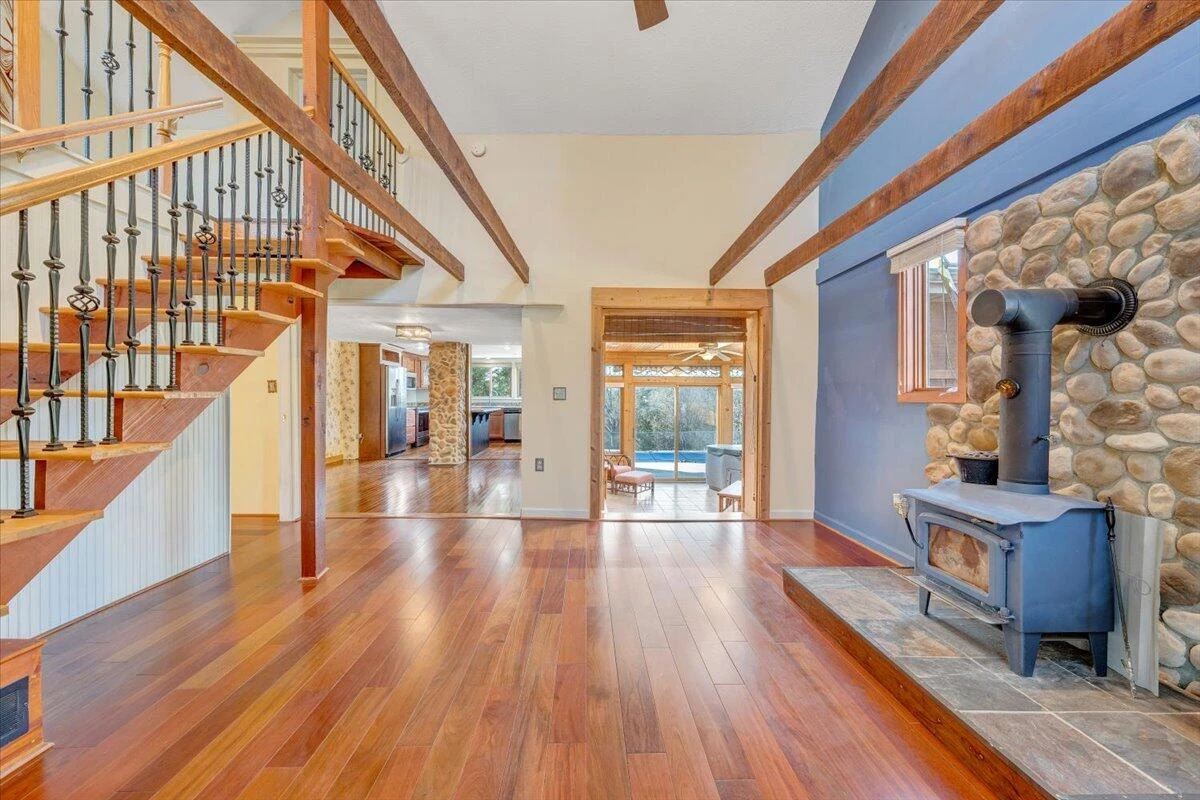 4007 Falling Creek RD - Photo 13