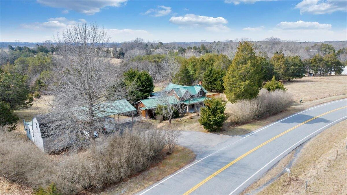 4007 Falling Creek RD - Photo 98
