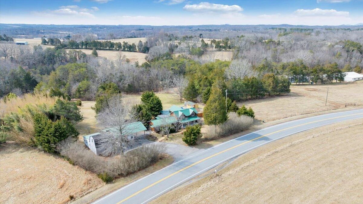 4007 Falling Creek RD - Photo 99