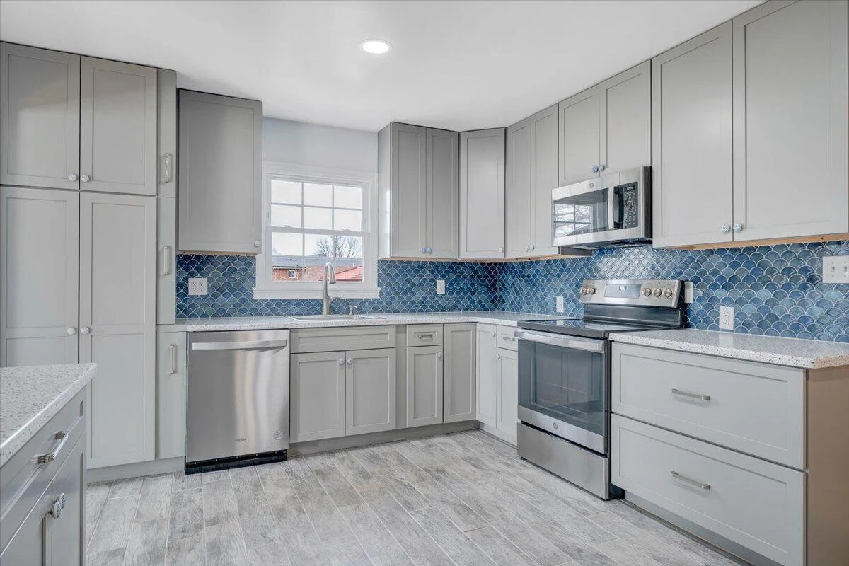 5001 Hildebrand RD NW - Photo 16