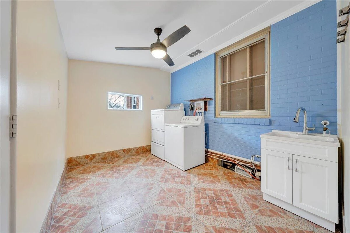 5001 Hildebrand RD NW - Photo 29