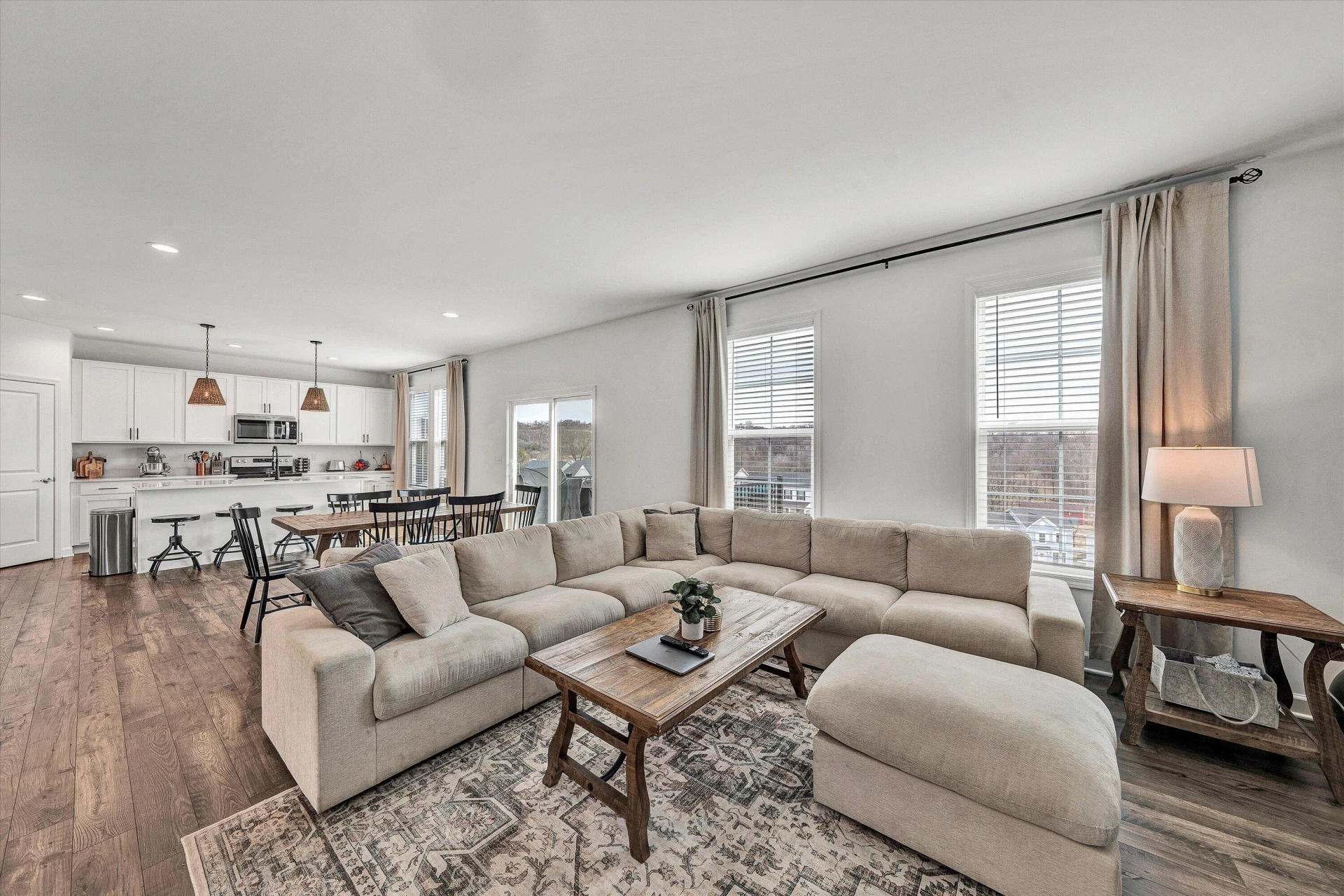 3111 Belle AVE NE - Photo 12