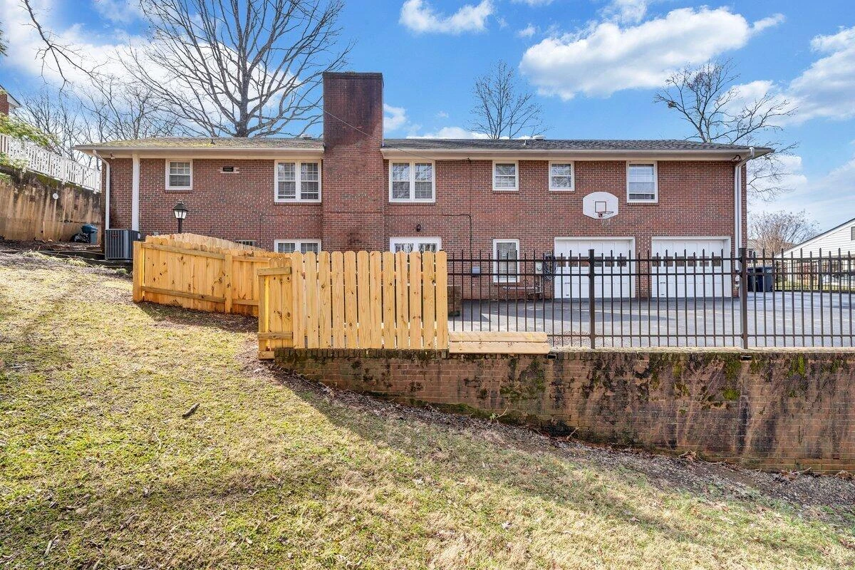 501 Darwin RD SW - Photo 7