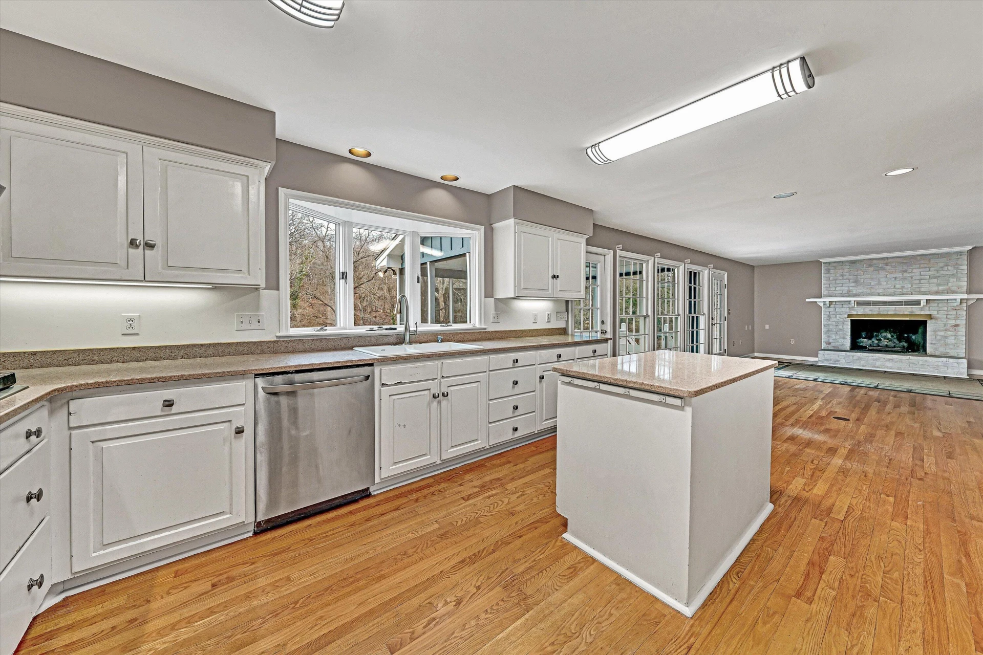 3014 Circle DR SW - Photo 14