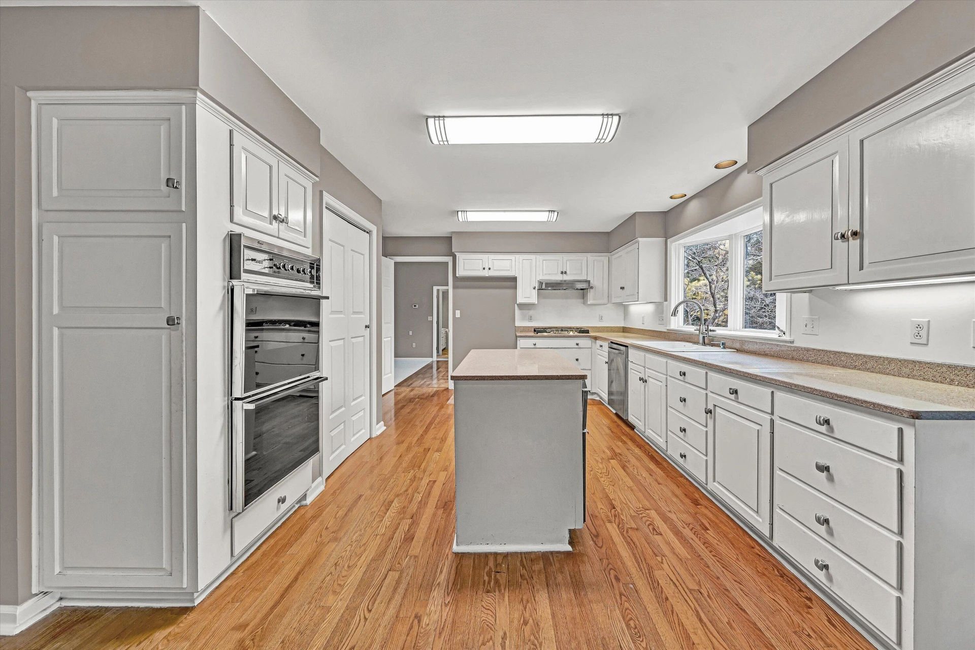 3014 Circle DR SW - Photo 17