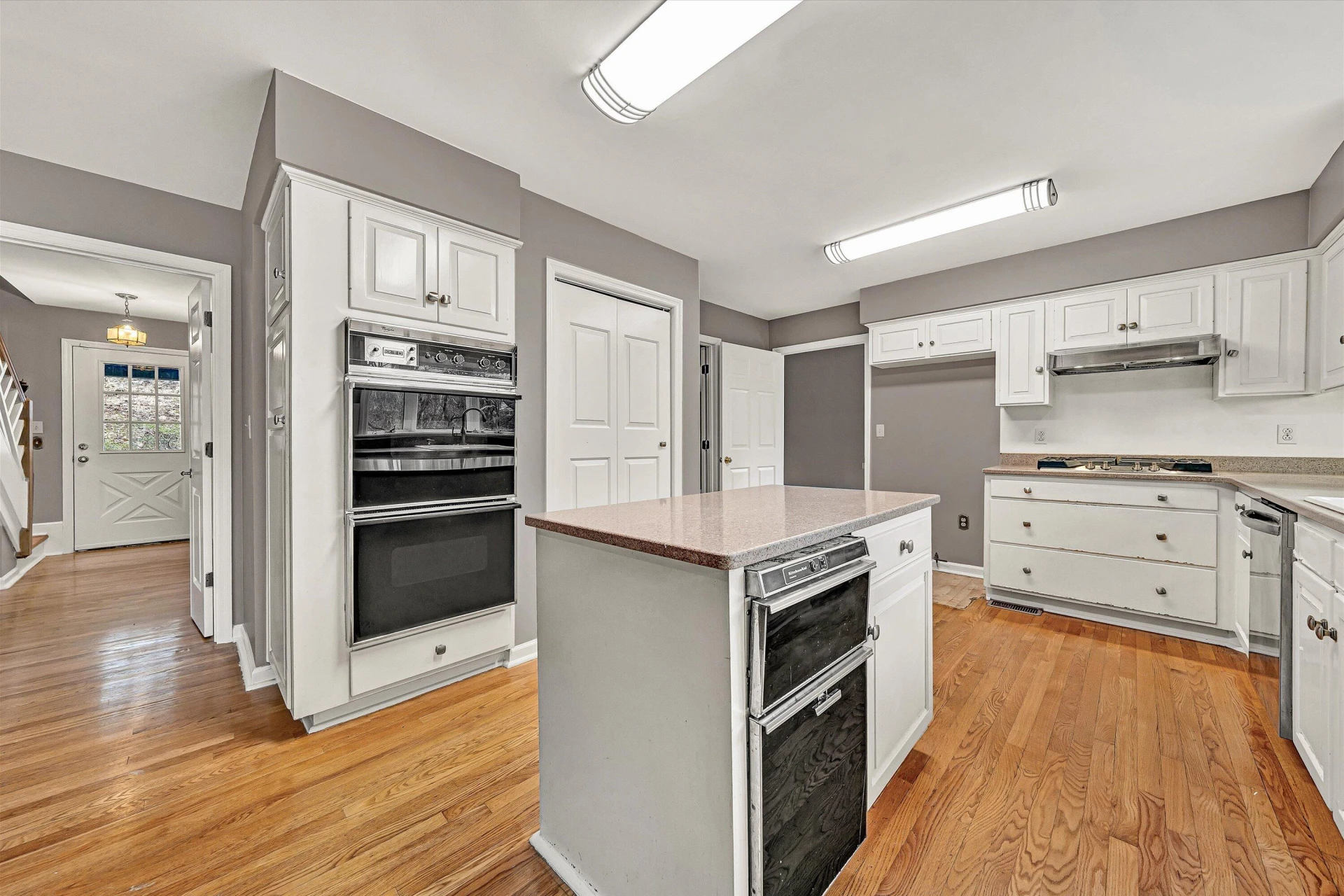 3014 Circle DR SW - Photo 18